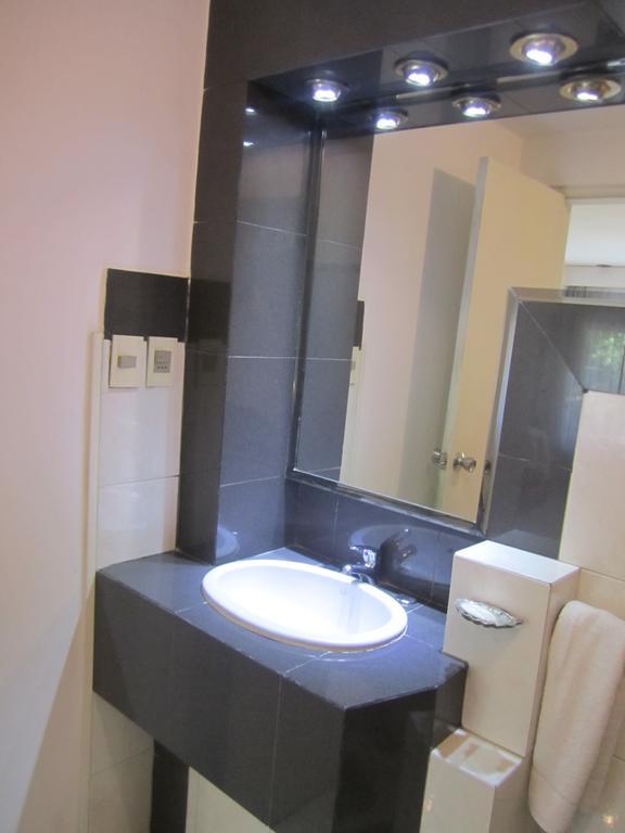 Nuevo Hotel Plaza Минас Екстериор снимка
