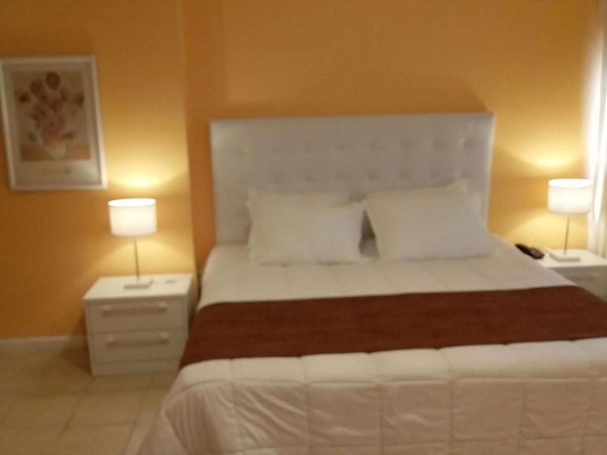 Nuevo Hotel Plaza Минас Екстериор снимка